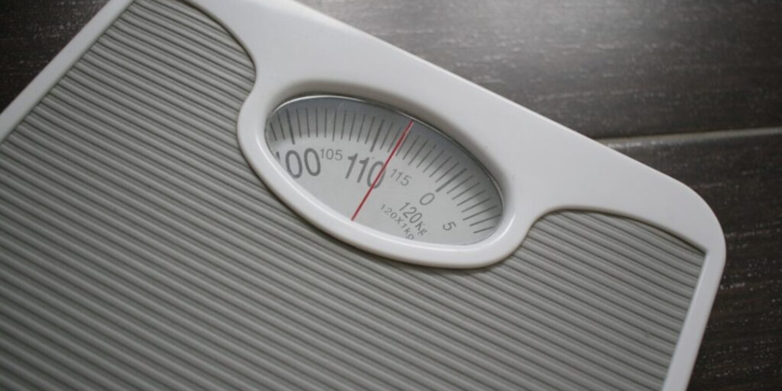 Obliczanie BMI - jak poprawnie obliczyć wskaźnik masy ciała online i w domu?